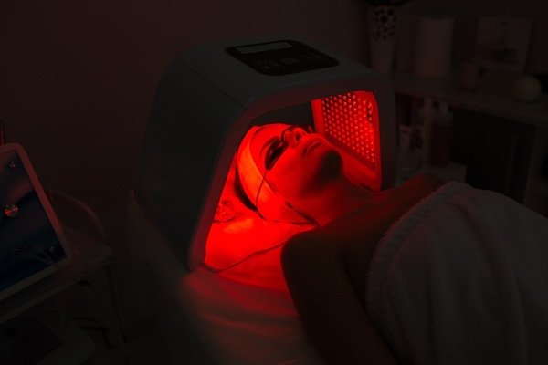 red carpet glow therapy in thane